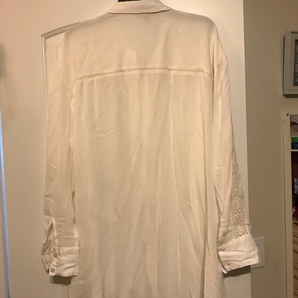 Top - Picture 3 of 6